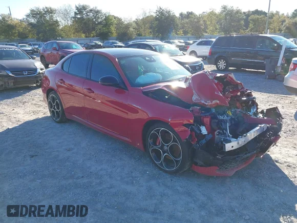 ✅ 2022 Alfa Romeo Giulia Veloce • VIN: ZARFAMBN0N7665492 • Lot: 43480144. Listed on IAAI with 22,446 mi. Free auction sales archive from the USA and detailed vehicle history report at DreamBid. Image 1.