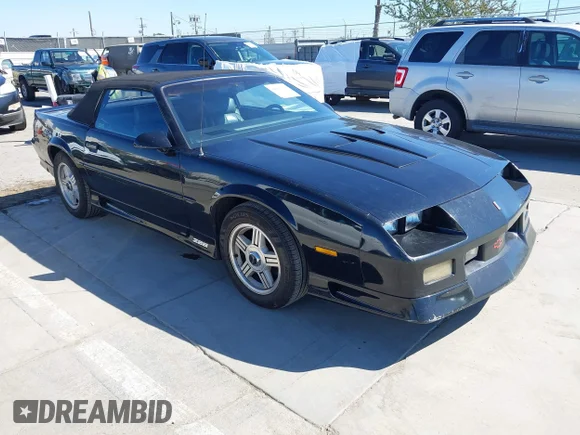 ✅ 1991 Chevrolet Camaro • VIN: 1G1FP33F2ML122217 • Лот: 44640117. Опубликован ранее на IAAI с пробегом 189 419 миль. Бесплатный доступ к архиву аукционных продаж из США и подробный отчёт об истории автомобиля на DreamBid. Изображение 1.