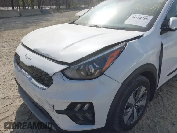 ✅ 2022 Kia Niro LXS • VIN: KNDCB3LC1N5512729 • Lot: 44710589. Wystawiony na IAAI z przebiegiem 42 922 mil. Bezpłatny archiwum sprzedaży aukcyjnych z USA i szczegółowy raport historii pojazdu na DreamBid. Zdjęcie 6.