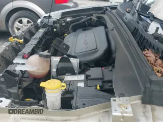 ✅ 2015 Jeep Renegade Limited • VIN: ZACCJBDT4FPB30473 • Лот: 42777464. Опубликован ранее на IAAI с пробегом 127 732 миль. Бесплатный доступ к архиву аукционных продаж из США и подробный отчёт об истории автомобиля на DreamBid. Изображение 21.