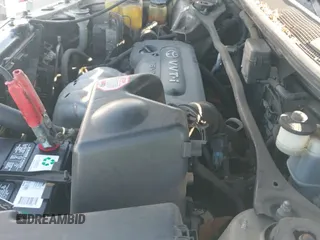 ✅ 2005 Toyota Highlander • VIN: JTEDD21A350112741 • Lot: 42923293. Listed on IAAI with 227,161 mi. Free auction sales archive from the USA and detailed vehicle history report at DreamBid. Image 13.