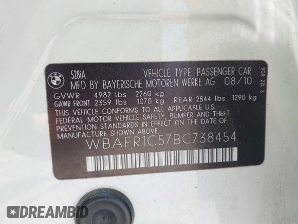 ✅ 2011 BMW 5 Series 528i • VIN: WBAFR1C57BC738454 • Lot: 45144986. Wystawiony na IAAI z przebiegiem 139 902 mil. Bezpłatny archiwum sprzedaży aukcyjnych z USA i szczegółowy raport historii pojazdu na DreamBid. Zdjęcie 9.
