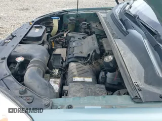 ✅ 2008 Kia Sportage LX • VIN: KNDJF724187500151 • Lot: 43348433. Wystawiony na IAAI z przebiegiem 94 253 mil. Bezpłatny archiwum sprzedaży aukcyjnych z USA i szczegółowy raport historii pojazdu na DreamBid. Zdjęcie 20.