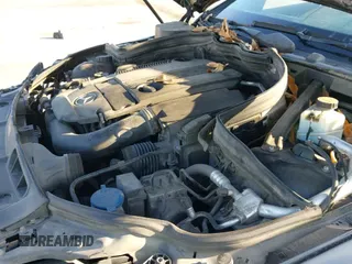 ✅ 2013 Mercedes-Benz C 250 • VIN: WDDGJ4HB5DG085073 • Lot: 41696760. Wystawiony na IAAI z przebiegiem 196 802 mil. Bezpłatny archiwum sprzedaży aukcyjnych z USA i szczegółowy raport historii pojazdu na DreamBid. Zdjęcie 13.