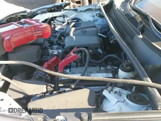 ✅ 2025 Toyota RAV4 XLE • VIN: 2T3W1RFV5SC315133 • Lot: 43723234. Listed on IAAI with 15,271 mi. Free auction sales archive from the USA and detailed vehicle history report at DreamBid. Image 12.