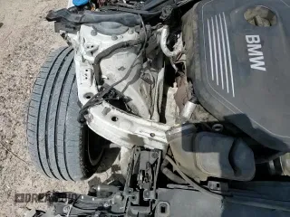 ✅ 2019 BMW 4 Series 440i • VIN: WBA4Z5C5XKEE17319 • Lot: 66706325. Wystawiony na Copart z przebiegiem 67 385 mil. Bezpłatny archiwum sprzedaży aukcyjnych z USA i szczegółowy raport historii pojazdu na DreamBid. Zdjęcie 13.