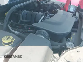 ✅ 2006 Jeep Commander Limited • VIN: 1J8HG58286C257988 • Lot: 43018869. Wystawiony na IAAI z przebiegiem 154 891 mil. Bezpłatny archiwum sprzedaży aukcyjnych z USA i szczegółowy raport historii pojazdu na DreamBid. Zdjęcie 12.