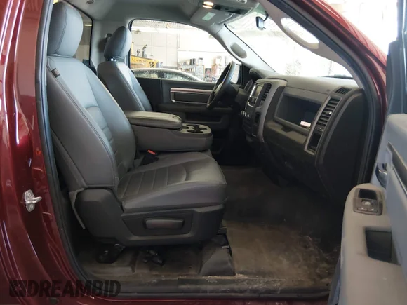 ✅ 2019 Ram 1500 Tradesman • VIN: 3C6JR7AG1KG585708 • Lot: 45331907. Listed on IAAI with 82,460 mi. Free auction sales archive from the USA and detailed vehicle history report at DreamBid. Image 5.