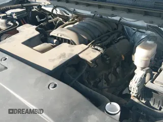 ✅ 2018 Chevrolet Silverado 1500 LT • VIN: 3GCUKREC9JG282400 • Lot: 43270986. Wystawiony na IAAI z przebiegiem 119 188 mil. Bezpłatny archiwum sprzedaży aukcyjnych z USA i szczegółowy raport historii pojazdu na DreamBid. Zdjęcie 18.