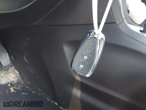 ✅ 2020 Chevrolet Equinox LS • VIN: 2GNAX5EV4L6207799 • Lot: 43615818. Wystawiony na IAAI z przebiegiem 82 974 mil. Bezpłatny archiwum sprzedaży aukcyjnych z USA i szczegółowy raport historii pojazdu na DreamBid. Zdjęcie 11.