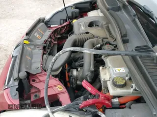 ✅ 2013 Ford C-Max SE • VIN: 1FADP5AU9DL542445 • Lot: 40773063. Wystawiony na IAAI z przebiegiem 102 429 mil. Bezpłatny archiwum sprzedaży aukcyjnych z USA i szczegółowy raport historii pojazdu na DreamBid. Zdjęcie 19.