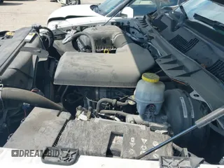 ✅ 2018 Ram 1500 Express • VIN: 1C6RR7FG3JS326978 • Lot: 42812418. Wystawiony na IAAI z przebiegiem 68 335 mil. Bezpłatny archiwum sprzedaży aukcyjnych z USA i szczegółowy raport historii pojazdu na DreamBid. Zdjęcie 19.