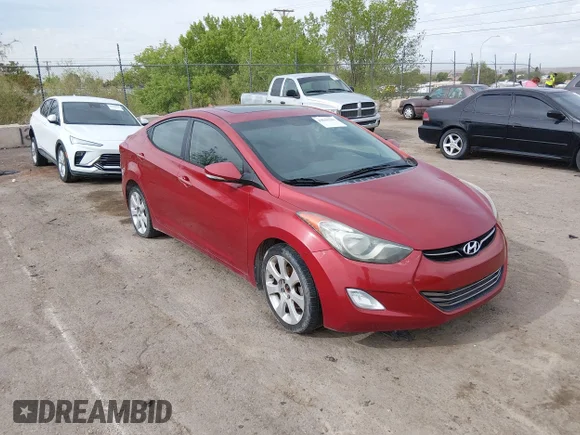 ✅ 2013 Hyundai Elantra Limited • VIN: KMHDH4AE2DU663964 • Lot: 44844146. Wystawiony na IAAI z przebiegiem 96 367 mil. Bezpłatny archiwum sprzedaży aukcyjnych z USA i szczegółowy raport historii pojazdu na DreamBid. Zdjęcie 1.