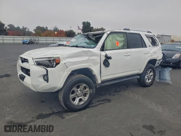 ✅ 2023 Toyota 4Runner SR5 Premium • VIN: JTENU5JR2P6155513 • Lot: 96111135. Listed on Copart with 22,175 mi. Free auction sales archive from the USA and detailed vehicle history report at DreamBid. Image 1.