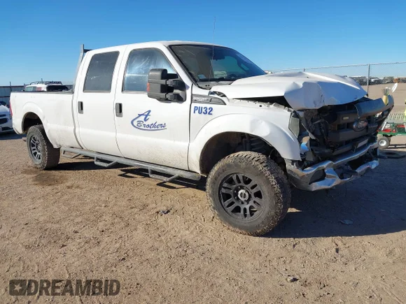 ✅ 2015 Ford F-250 XLT • VIN: 1FT7W2B63FEC40553 • Lot: 43671760. Listed on IAAI with 350,541 mi. Free auction sales archive from the USA and detailed vehicle history report at DreamBid. Image 1.