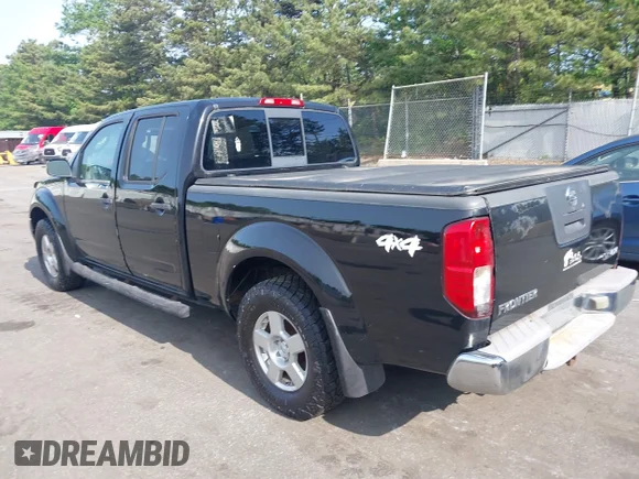 ✅ 2008 Nissan Frontier LE • VIN: 1N6AD09W18C424200 • Lot: 42405014. Wystawiony na IAAI z przebiegiem 146 587 mil. Bezpłatny archiwum sprzedaży aukcyjnych z USA i szczegółowy raport historii pojazdu na DreamBid. Zdjęcie 3.