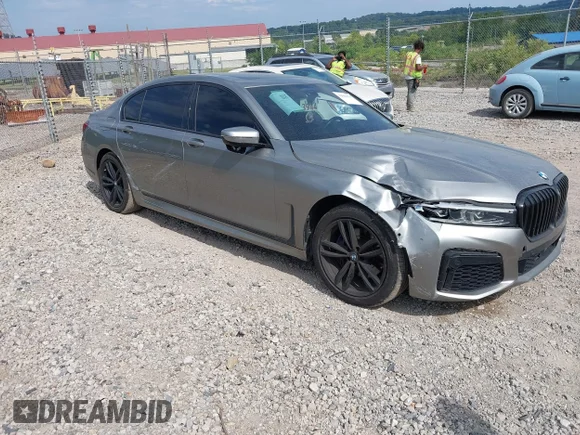 ✅ 2021 BMW 7 Series 740i xDrive • VIN: WBA7T4C03MCF42495 • Lot: 42868119. Wystawiony na IAAI z przebiegiem 50 677 mil. Bezpłatny archiwum sprzedaży aukcyjnych z USA i szczegółowy raport historii pojazdu na DreamBid. Zdjęcie 1.