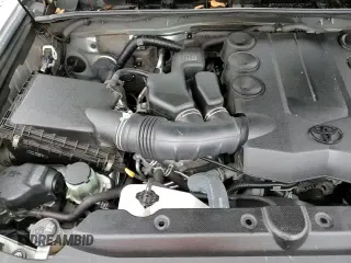 ✅ 2020 Toyota 4Runner SR5 Premium • VIN: JTEBU5JR6L5796828 • Лот: 86238835. Опубликован ранее на Copart с пробегом 116 433 миль. Бесплатный доступ к архиву аукционных продаж из США и подробный отчёт об истории автомобиля на DreamBid. Изображение 14.