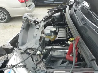 ✅ 2014 Buick Encore Leather • VIN: KL4CJCSB5EB580250 • Lot: 43307218. Wystawiony na IAAI z przebiegiem 121 616 mil. Bezpłatny archiwum sprzedaży aukcyjnych z USA i szczegółowy raport historii pojazdu na DreamBid. Zdjęcie 19.