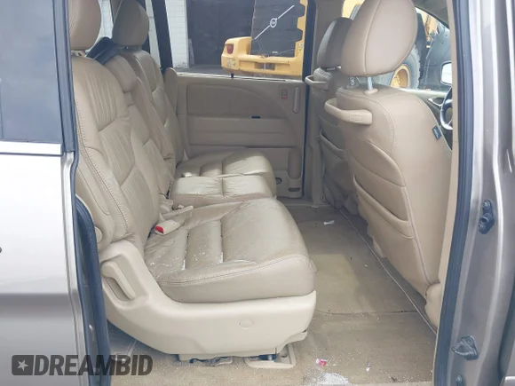 ✅ 2010 Honda Odyssey EX-L • VIN: 5FNRL3H68AB028432 • Лот: 44876859. Опубліковано раніше на IAAI з пробігом 141 324 миль. Безкоштовний доступ до архіву аукціонних продажів зі США та докладний звіт про історію автомобіля на DreamBid. Зображення 8.