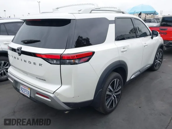 ✅ 2023 Nissan Pathfinder Platinum • VIN: 5N1DR3DG0PC255834 • Lot: 42211426. Wystawiony na IAAI z przebiegiem 24 523 mil. Bezpłatny archiwum sprzedaży aukcyjnych z USA i szczegółowy raport historii pojazdu na DreamBid. Zdjęcie 4.