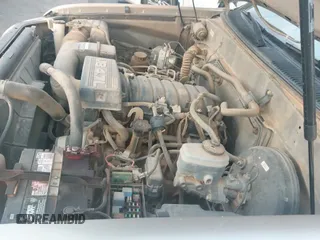 ✅ 2006 Toyota Tundra SR5 • VIN: 5TBET34136S553550 • Лот: 43377737. Опубликован ранее на IAAI с пробегом 329 797 миль. Бесплатный доступ к архиву аукционных продаж из США и подробный отчёт об истории автомобиля на DreamBid. Изображение 25.