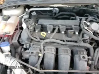 ✅ 2017 Ford Focus Titanium • VIN: 1FADP3J24HL260352 • Lot: 84356405. Wystawiony na Copart z przebiegiem 31 969 mil. Bezpłatny archiwum sprzedaży aukcyjnych z USA i szczegółowy raport historii pojazdu na DreamBid. Zdjęcie 15.