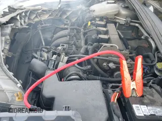 ✅ 2015 Ford Focus Titanium • VIN: 1FADP3J23FL304788 • Lot: 43670437. Wystawiony na IAAI z przebiegiem 155 474 mil. Bezpłatny archiwum sprzedaży aukcyjnych z USA i szczegółowy raport historii pojazdu na DreamBid. Zdjęcie 19.