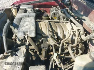 ✅ 2001 Toyota Sequoia SR5 • VIN: 5TDBT44A11S028009 • Lot: 42980588. Listed on IAAI with 370,943 mi. Free auction sales archive from the USA and detailed vehicle history report at DreamBid. Image 15.