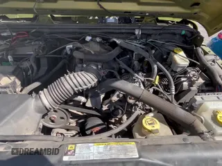 ✅ 2008 Jeep Wrangler X • VIN: 1J4FA24138L627219 • Lot: 90665705. Wystawiony na Copart z przebiegiem 148 473 mil. Bezpłatny archiwum sprzedaży aukcyjnych z USA i szczegółowy raport historii pojazdu na DreamBid. Zdjęcie 11.