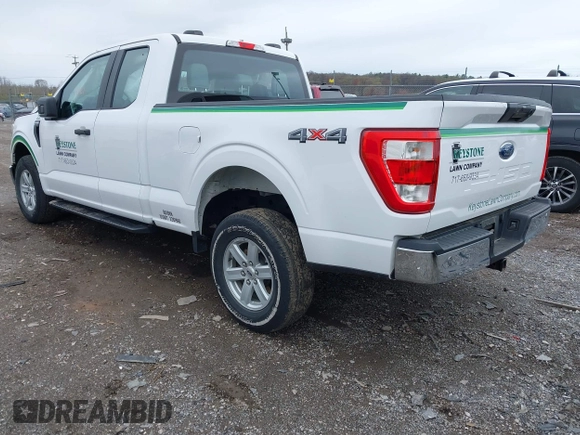 ✅ 2021 Ford F-150 XL • VIN: 1FTEX1EBXMKE25558 • Lot: 41964121. Wystawiony na IAAI z przebiegiem 31 488 mil. Bezpłatny archiwum sprzedaży aukcyjnych z USA i szczegółowy raport historii pojazdu na DreamBid. Zdjęcie 3.