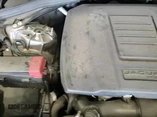 ✅ 2020 Jaguar F-Pace 25t Checkered Flag Edition • VIN: SADCP2FX8LA651937 • Lot: 62865745. Wystawiony na Copart z przebiegiem 35 090 mil. Bezpłatny archiwum sprzedaży aukcyjnych z USA i szczegółowy raport historii pojazdu na DreamBid. Zdjęcie 17.