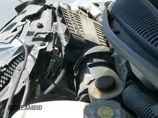 ✅ 2019 Chevrolet Express Cargo • VIN: 1GCWGAFG4K1171122 • Лот: 43169542. Опубликован ранее на IAAI с пробегом 162 303 миль. Бесплатный доступ к архиву аукционных продаж из США и подробный отчёт об истории автомобиля на DreamBid. Изображение 21.