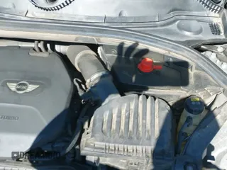 ✅ 2017 MINI Clubman Cooper • VIN: WMWLN5C30H2E33741 • Lot: 41666656. Wystawiony na IAAI z przebiegiem 100 229 mil. Bezpłatny archiwum sprzedaży aukcyjnych z USA i szczegółowy raport historii pojazdu na DreamBid. Zdjęcie 19.