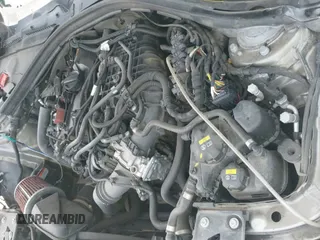 ✅ 2017 BMW 3 Series 330i • VIN: WBA8B9G30HNU55654 • Lot: 42696093. Wystawiony na IAAI z przebiegiem 71 628 mil. Bezpłatny archiwum sprzedaży aukcyjnych z USA i szczegółowy raport historii pojazdu na DreamBid. Zdjęcie 20.