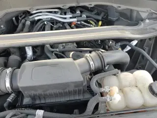 ✅ 2020 Ford Explorer ST • VIN: 1FM5K8GC8LGC74486 • Lot: 92893775. Wystawiony na Copart z przebiegiem 68 736 mil. Bezpłatny archiwum sprzedaży aukcyjnych z USA i szczegółowy raport historii pojazdu na DreamBid. Zdjęcie 14.