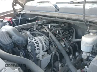 2010 Chevrolet Silverado 1500 LT z VIN 3GCRCSEA2AG188643, wystawiony jako IAAI lot #41780836 z przebiegiem 310 498 mil mil oraz . Historia ofert i sprzedaży dostępna na DreamBid. Obrazek 19.