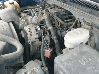 ✅ 1999 GMC Sierra 1500 SLE • VIN: 2GTEC19T9X1524519 • Lot: 42387127. Wystawiony na IAAI z przebiegiem 241 382 mil. Bezpłatny archiwum sprzedaży aukcyjnych z USA i szczegółowy raport historii pojazdu na DreamBid. Zdjęcie 13.