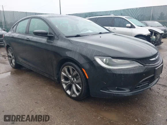 ✅ 2016 Chrysler 200 S • VIN: 1C3CCCDG4GN130717 • Lot: 43735644. Wystawiony na IAAI z przebiegiem 94 388 mil. Bezpłatny archiwum sprzedaży aukcyjnych z USA i szczegółowy raport historii pojazdu na DreamBid. Zdjęcie 1.