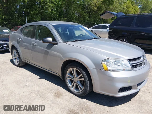 ✅ 2014 Dodge Avenger SE • VIN: 1C3CDZAB2EN222611 • Лот: 45064668. Опубліковано раніше на IAAI з пробігом 136 405 миль. Безкоштовний доступ до архіву аукціонних продажів зі США та докладний звіт про історію автомобіля на DreamBid. Зображення 1.