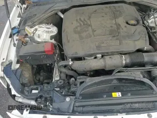 ✅ 2018 Jaguar XF 25t • VIN: SAJBR4FX8JCY61728 • Lot: 59703365. Listed on Copart with 119,581 mi. Free auction sales archive from the USA and detailed vehicle history report at DreamBid. Image 16.