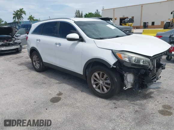 ✅ 2017 Kia Sorento LX • VIN: 5XYPG4A33HG248811 • Lot: 45322179. Listed on IAAI with 105,077 mi. Free auction sales archive from the USA and detailed vehicle history report at DreamBid. Image 1.