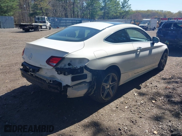 ✅ 2017 Mercedes-Benz C 300 • VIN: WDDWJ4KB5HF405802 • Лот: 44916777. Опубликован ранее на IAAI с пробегом 84 182 миль. Бесплатный доступ к архиву аукционных продаж из США и подробный отчёт об истории автомобиля на DreamBid. Изображение 4.