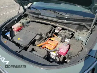 ✅ 2024 Kia Niro SX • VIN: KNDCT3LE9R5125060 • Lot: 65034145. Listed on Copart with 35,757 mi. Free auction sales archive from the USA and detailed vehicle history report at DreamBid. Image 16.