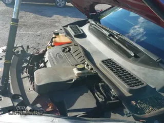 ✅ 2017 Ford Escape Titanium • VIN: 1FMCU0JD7HUA79136 • Lot: 43697186. Wystawiony na IAAI z przebiegiem 97 378 mil. Bezpłatny archiwum sprzedaży aukcyjnych z USA i szczegółowy raport historii pojazdu na DreamBid. Zdjęcie 20.