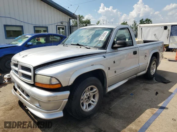 ✅ 2003 Dodge Dakota • VIN: 1D7FL36X53S296882 • Lot: 61539595. Wystawiony na Copart z przebiegiem 146 601 mil. Bezpłatny archiwum sprzedaży aukcyjnych z USA i szczegółowy raport historii pojazdu na DreamBid. Zdjęcie 1.