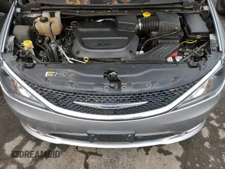 ✅ 2020 Chrysler Pacifica Touring L • VIN: 2C4RC1BG3LR285530 • Lot: 85204845. Listed on Copart with 88,404 mi. Free auction sales archive from the USA and detailed vehicle history report at DreamBid. Image 15.