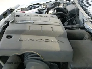 ✅ 2012 Lincoln Navigator • VIN: 5LMJJ2J57CEL03834 • Lot: 41775352. Listed on IAAI with 156,676 mi. Free auction sales archive from the USA and detailed vehicle history report at DreamBid. Image 19.