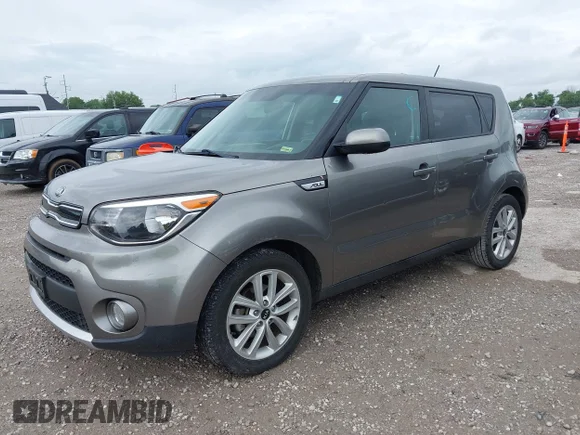 ✅ 2018 Kia Soul + • VIN: KNDJP3A58J7594812 • Lot: 45189827. Wystawiony na IAAI z przebiegiem 71 105 mil. Bezpłatny archiwum sprzedaży aukcyjnych z USA i szczegółowy raport historii pojazdu na DreamBid. Zdjęcie 2.