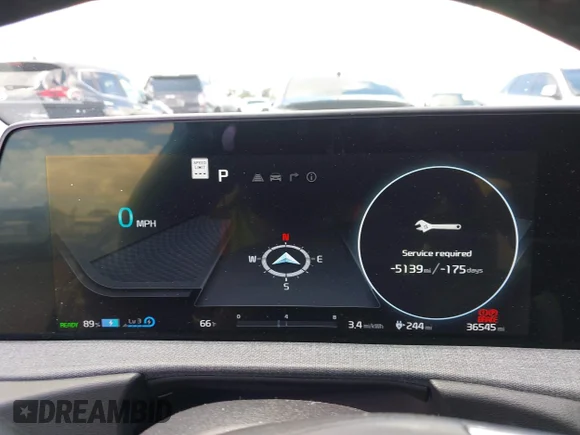 ✅ 2022 Kia EV6 Wind • VIN: KNDC3DLC6N5034892 • Lot: 45008912. Wystawiony na IAAI z przebiegiem 36 545 mil. Bezpłatny archiwum sprzedaży aukcyjnych z USA i szczegółowy raport historii pojazdu na DreamBid. Zdjęcie 7.